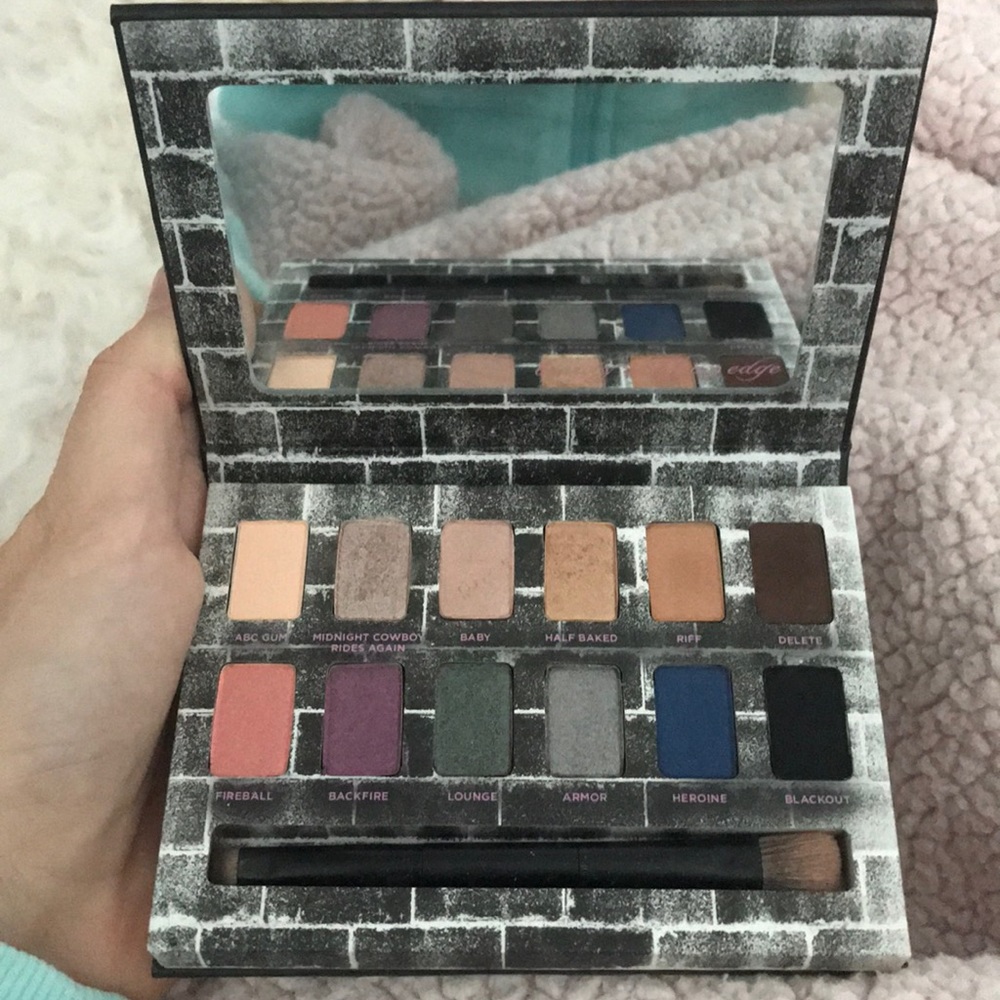 Urban decay nocturnal shadow box